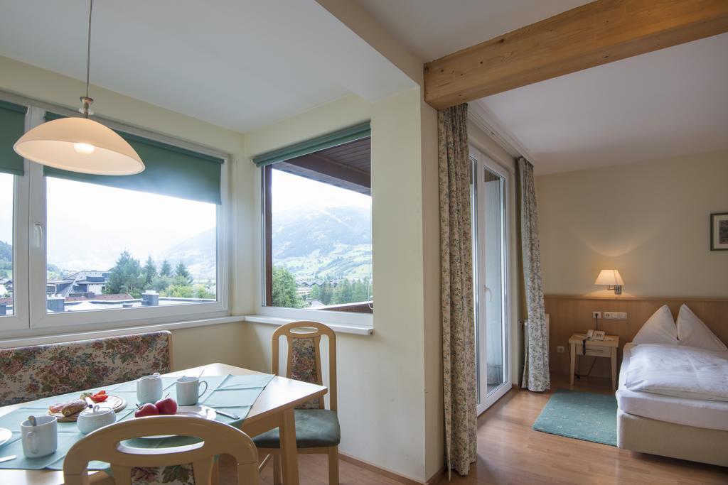 Haus Friedrichsburg Hotel Bad Hofgastein Room photo